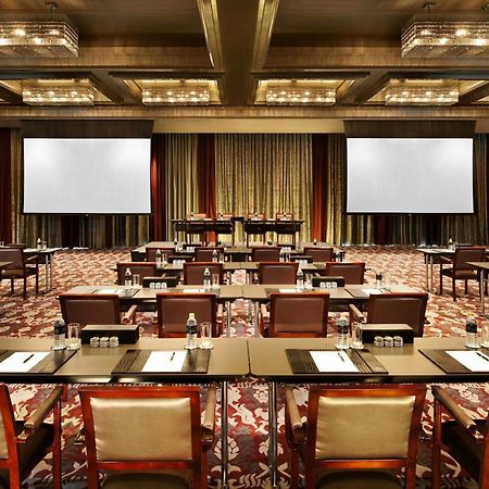 The St. Regis Bangkok Hotel Kültér fotó
